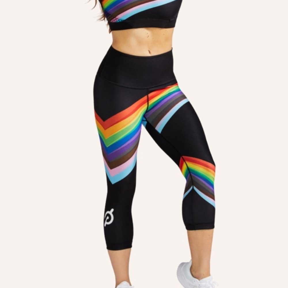 Peloton Pride Reversible Leggings - Size M ⭐️